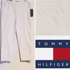 NWT Tommy Hilfiger White Textured Paisley Cropped Mid Rise Denim Pants Size 12